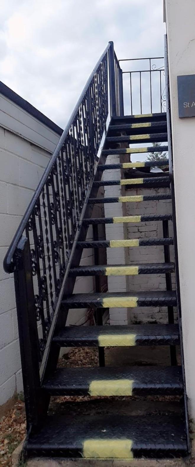 2 Bed 1St Floor Apartment-Own Entrance & Parking Portsmouth Luaran gambar